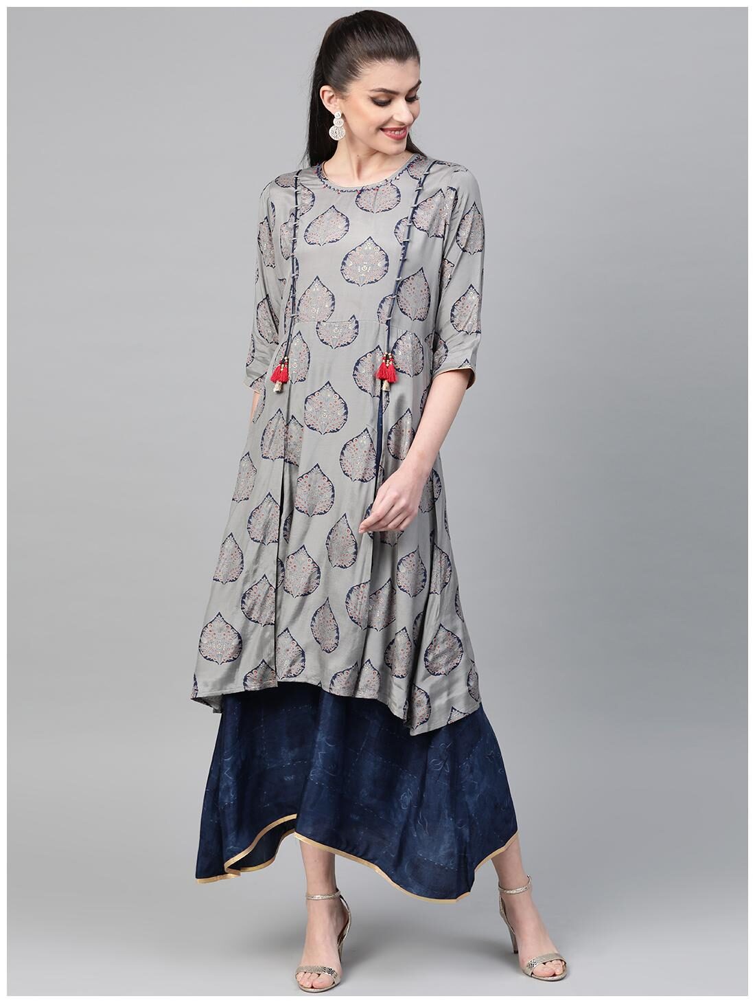 

Shree Women Grey Navy Blue Shantoon Floral Dress