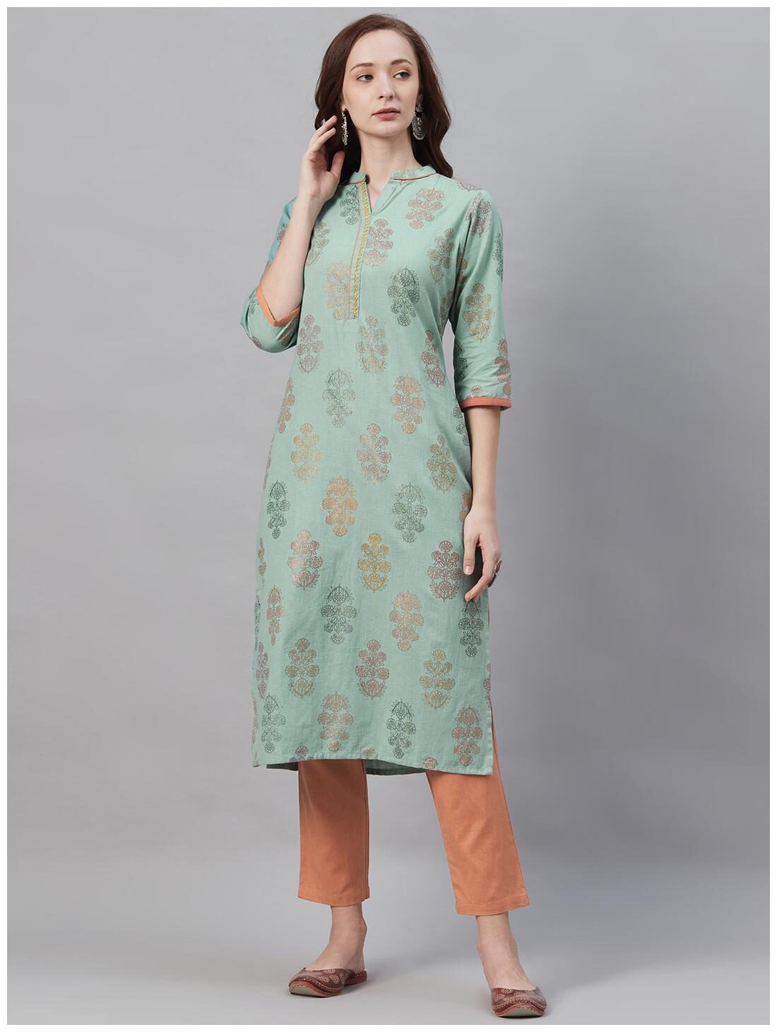 

Shree Women Turquoise Floral Straight Kurta With Pants