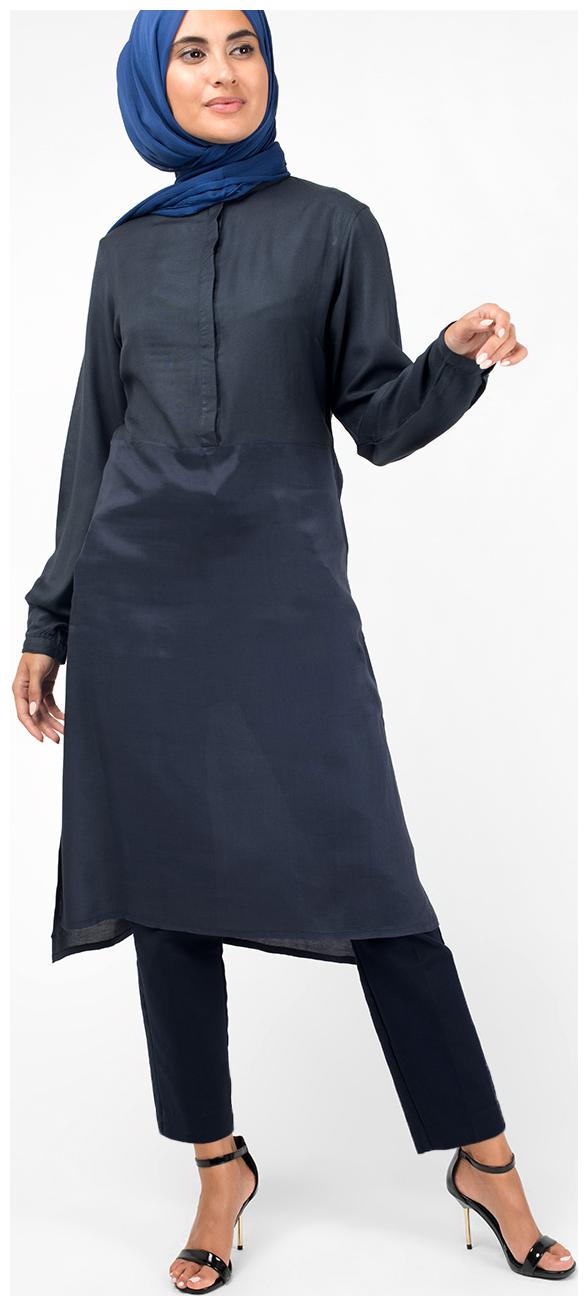 

SILK ROUTE LONDON Blue Solid Fit flare dress