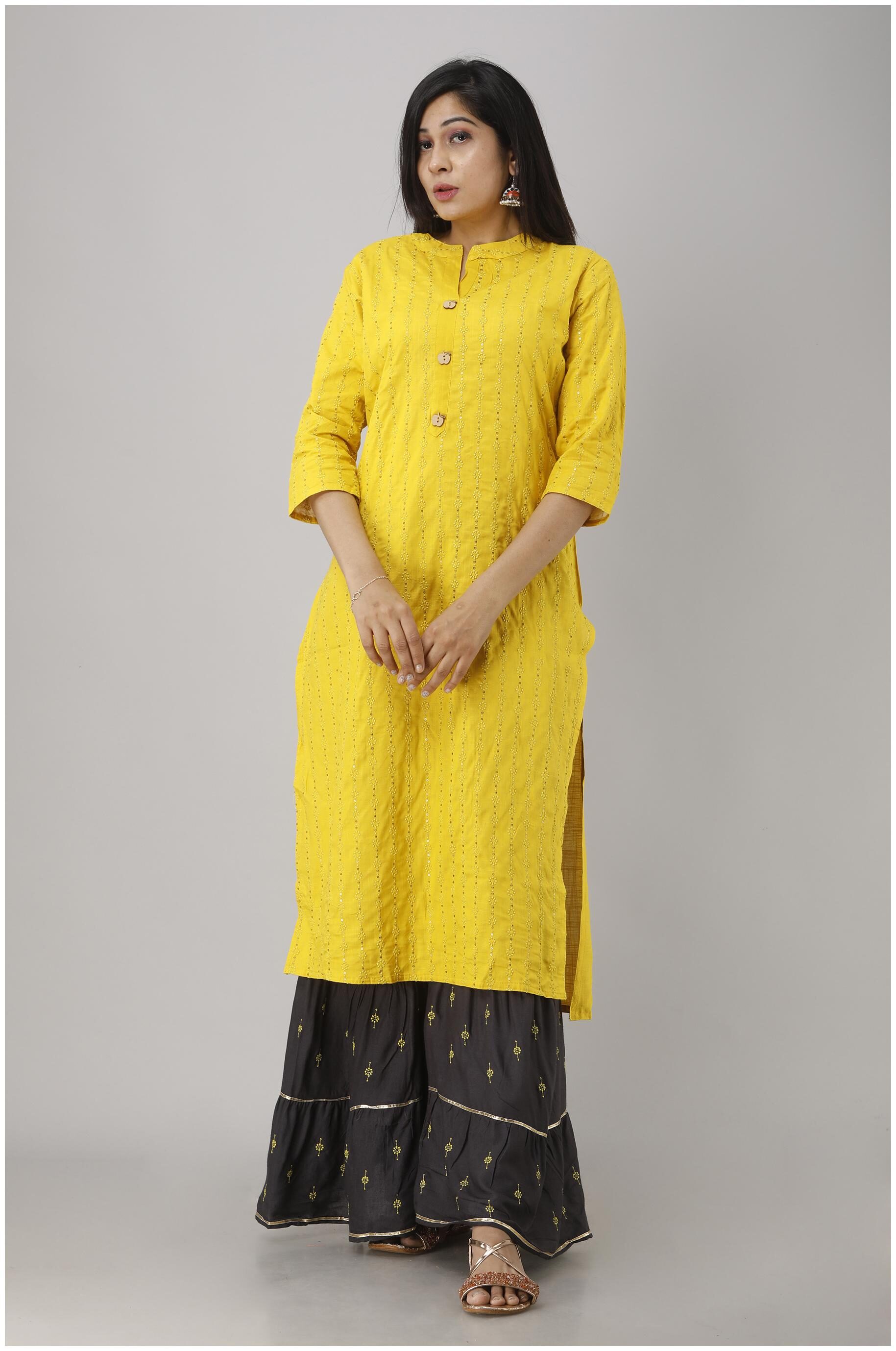 

SINGNI Women Yellow Embroidered Straight Kurta