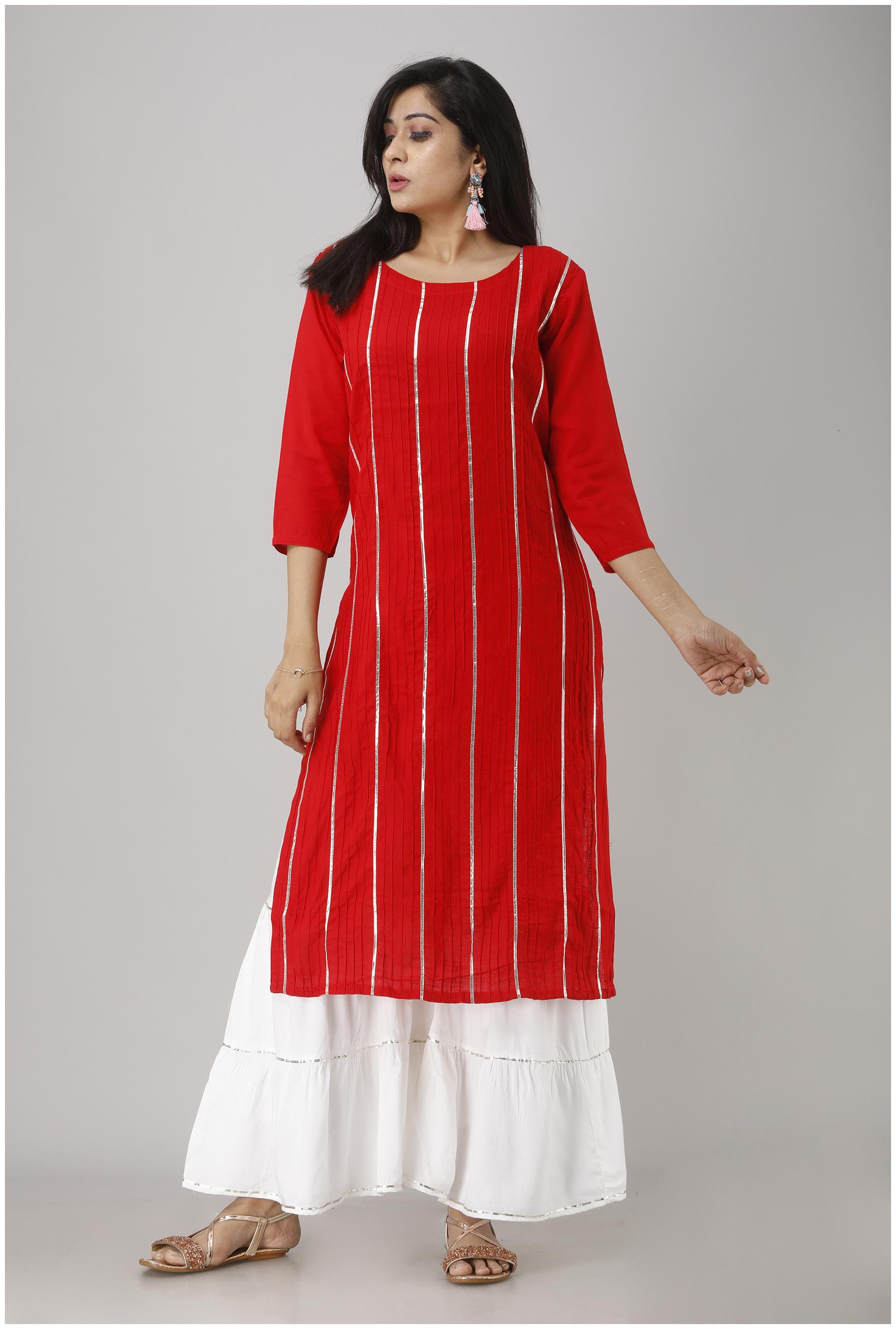 

SINGNI Women Red Solid Straight Kurta With Sharara