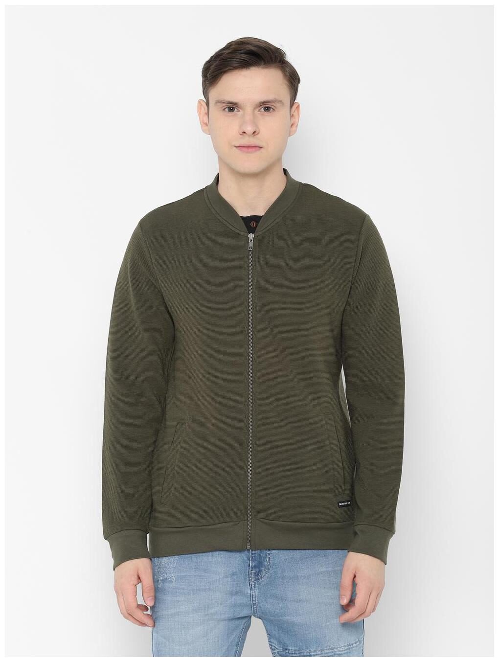 

SKULT by Shahid Kapoor Men Green High neck Sweatshirt