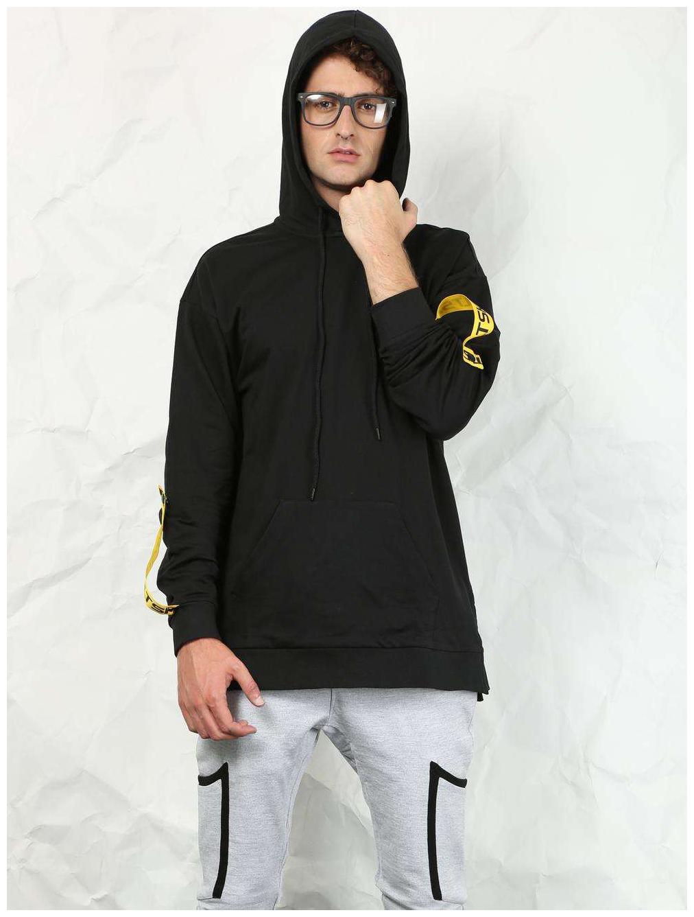 

SKULT by Shahid Kapoor Men Black Hooded Sweatshirt