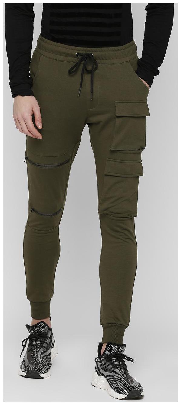 

SKULT by Shahid Kapoor Men Green Solid Slim fit Joggers