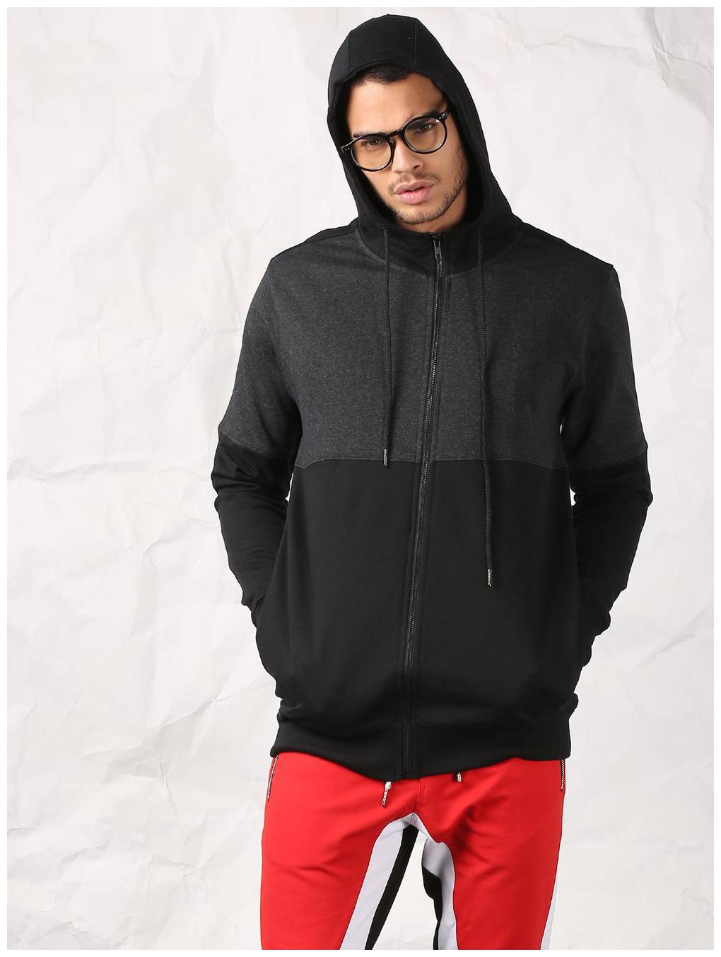 

SKULT by Shahid Kapoor Men Black Hooded Sweatshirt