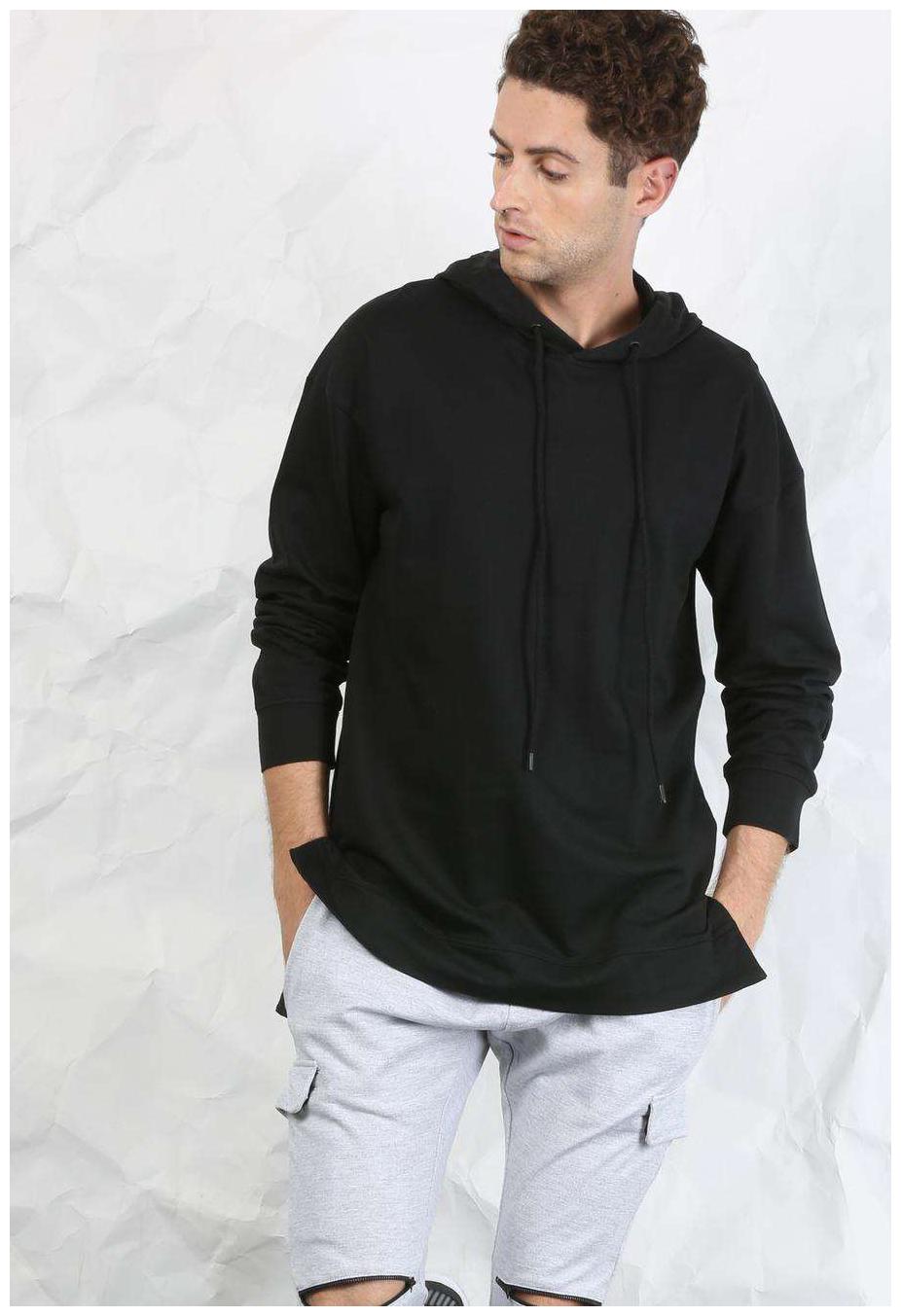 

SKULT by Shahid Kapoor Men Black Step Hem Hooded Sweatshirt