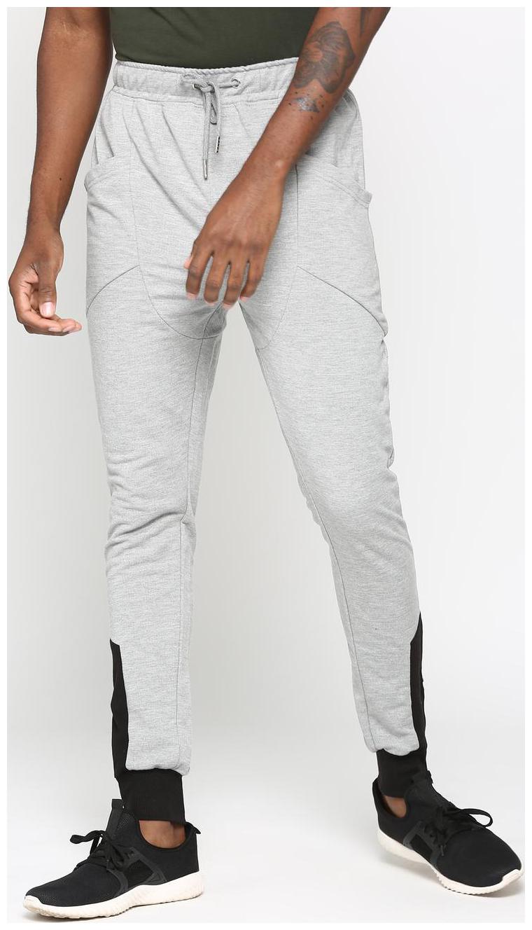 

SKULT by Shahid Kapoor Men Grey Solid Slim fit Joggers