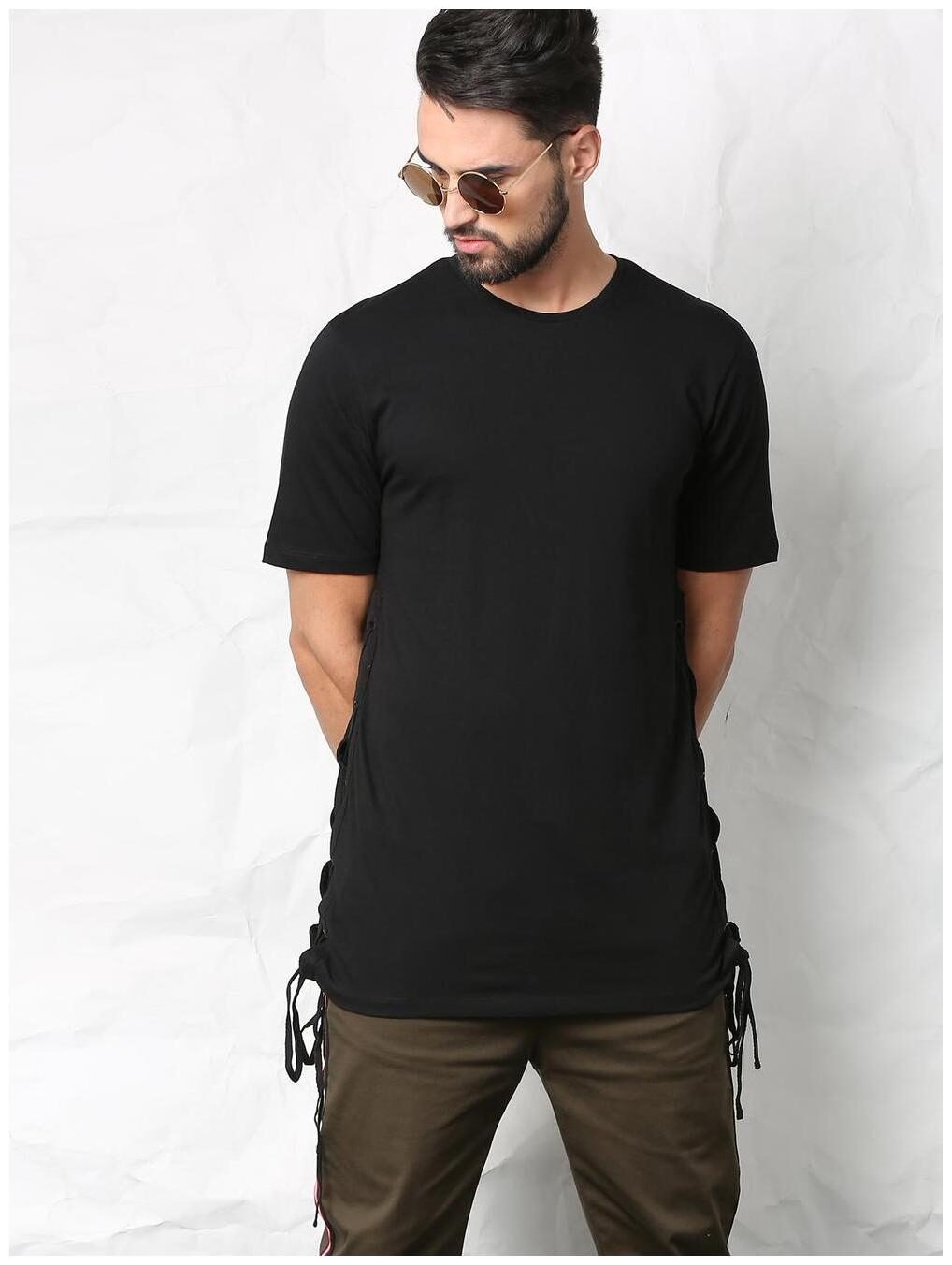 

SKULT by Shahid Kapoor Men Black Regular fit Cotton Round neck T-Shirt - Pack Of 1