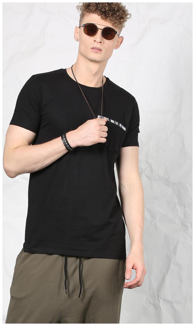 

SKULT by Shahid Kapoor Men Black Regular fit Cotton Round neck T-Shirt - Pack Of 1