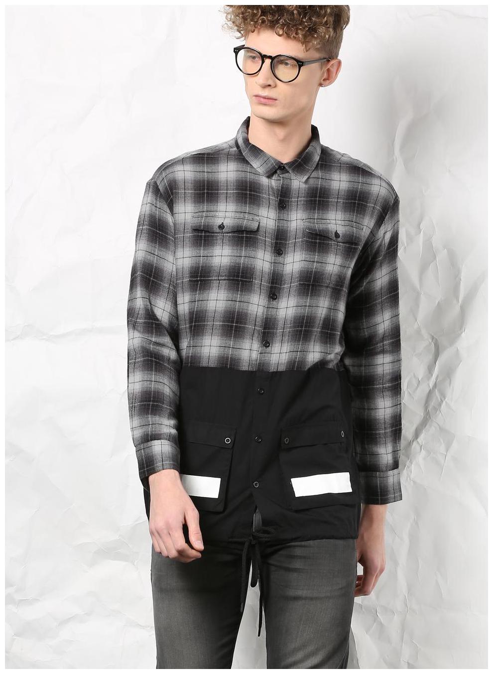 

SKULT by Shahid Kapoor Men Black Solid Regular Fit Casual Shirt