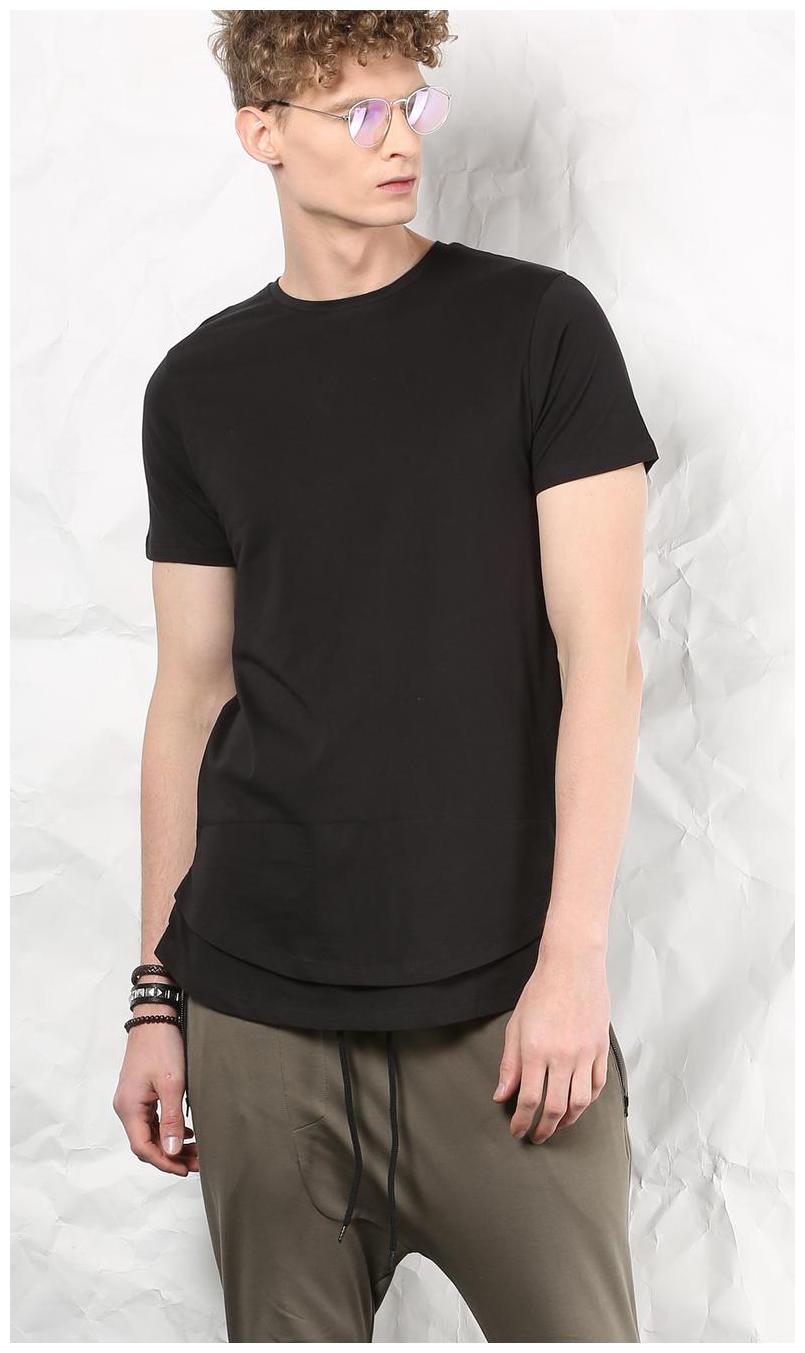 

SKULT by Shahid Kapoor Men Black Regular fit Cotton Round neck T-Shirt - Pack Of 1