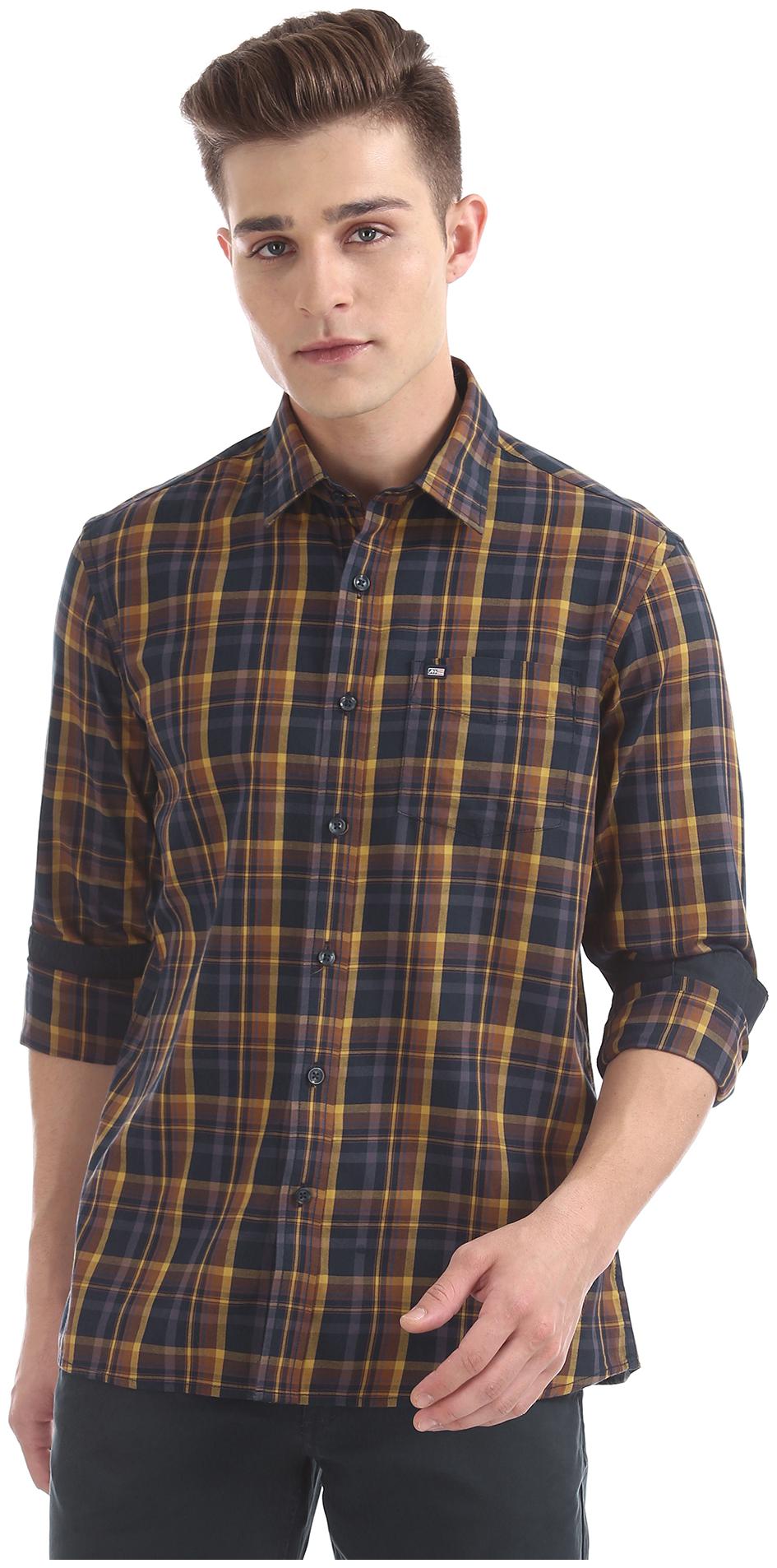 

Arrow Men Multi Checked Slim Fit Casual Shirt
