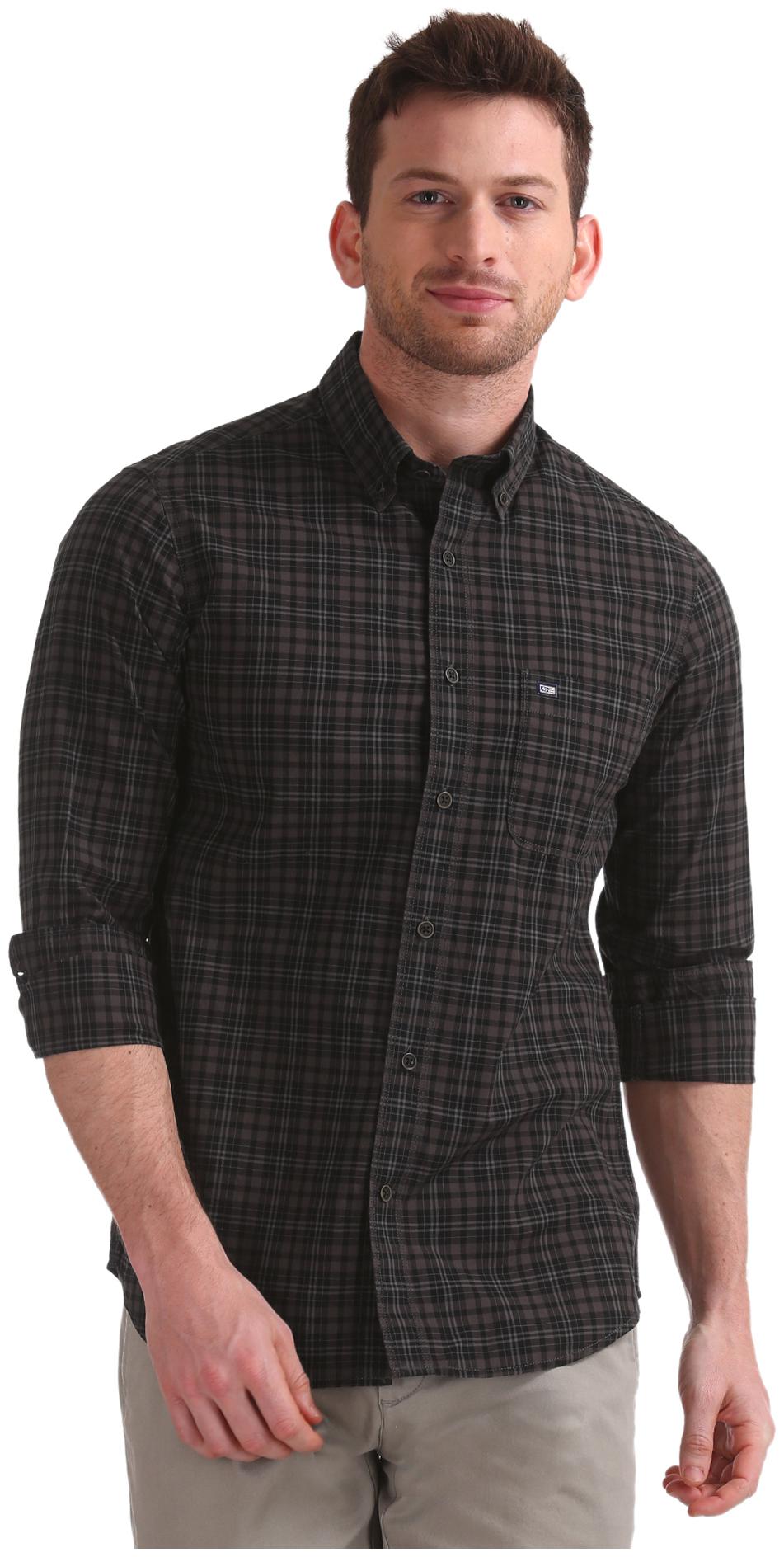

Arrow Men Black Checked Slim Fit Casual Shirt