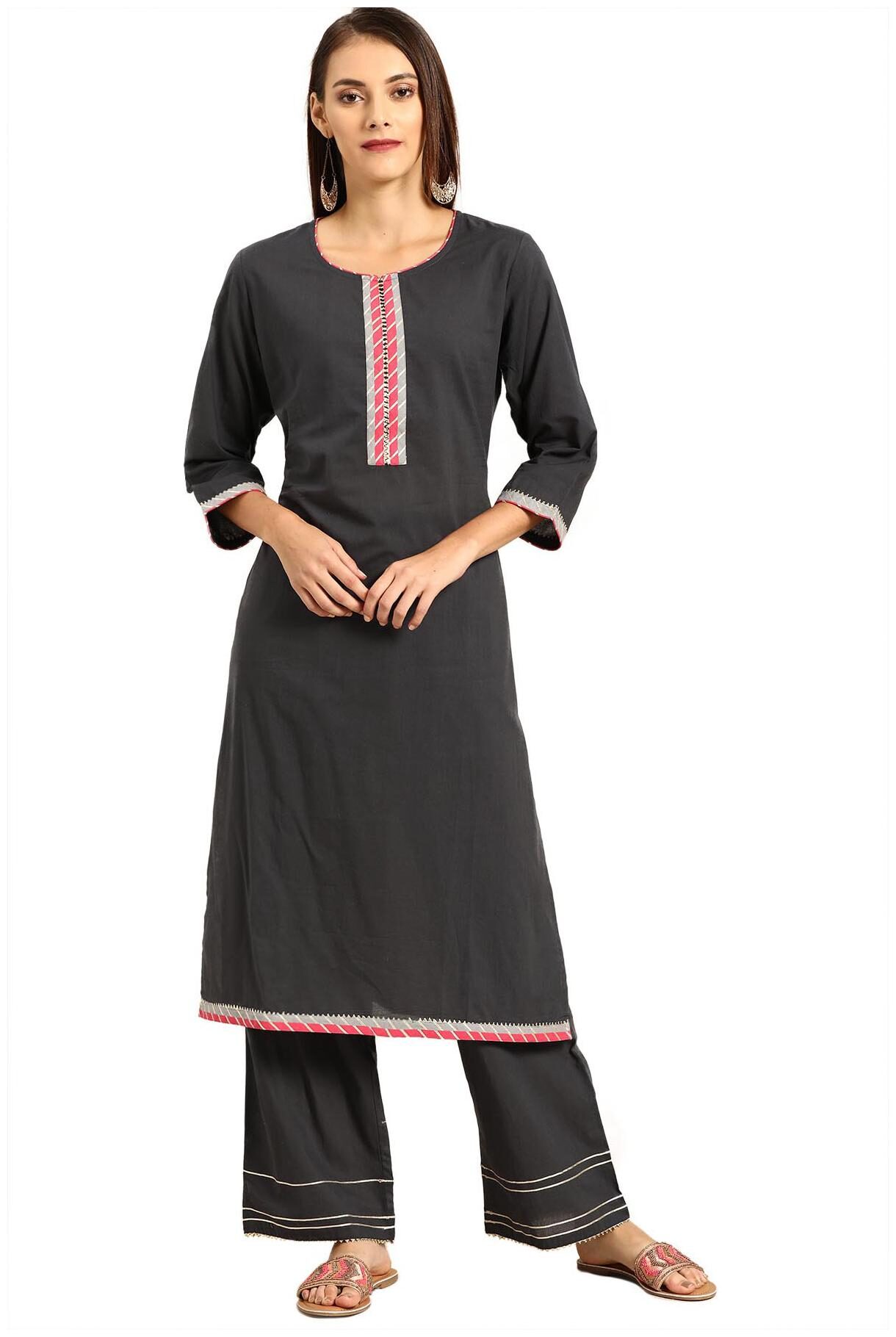 

Soch Women Black Solid Straight Kurti With Palazzo
