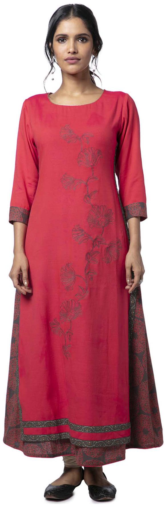 

Soch Women Pink Printed Straight Kurta