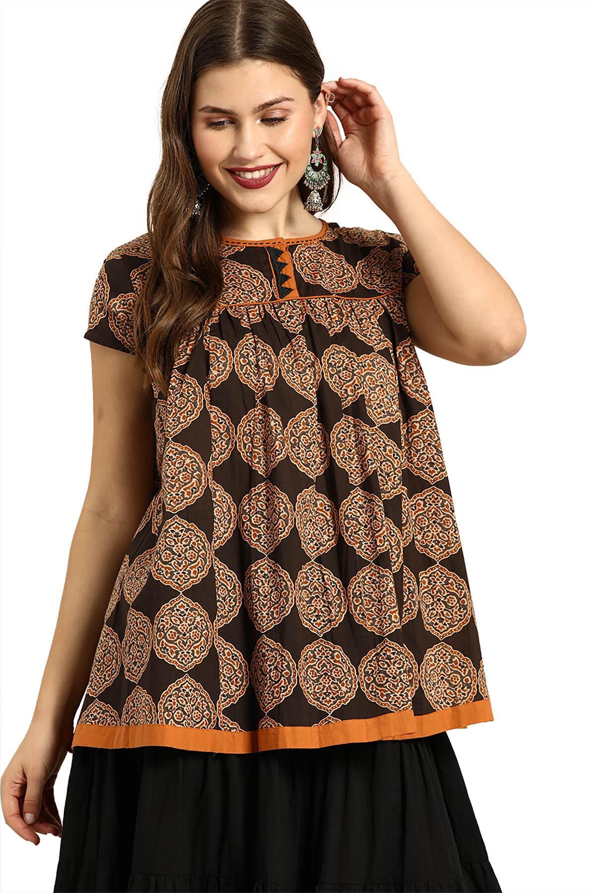 

Soch Women Printed Fusion tunic - Multi