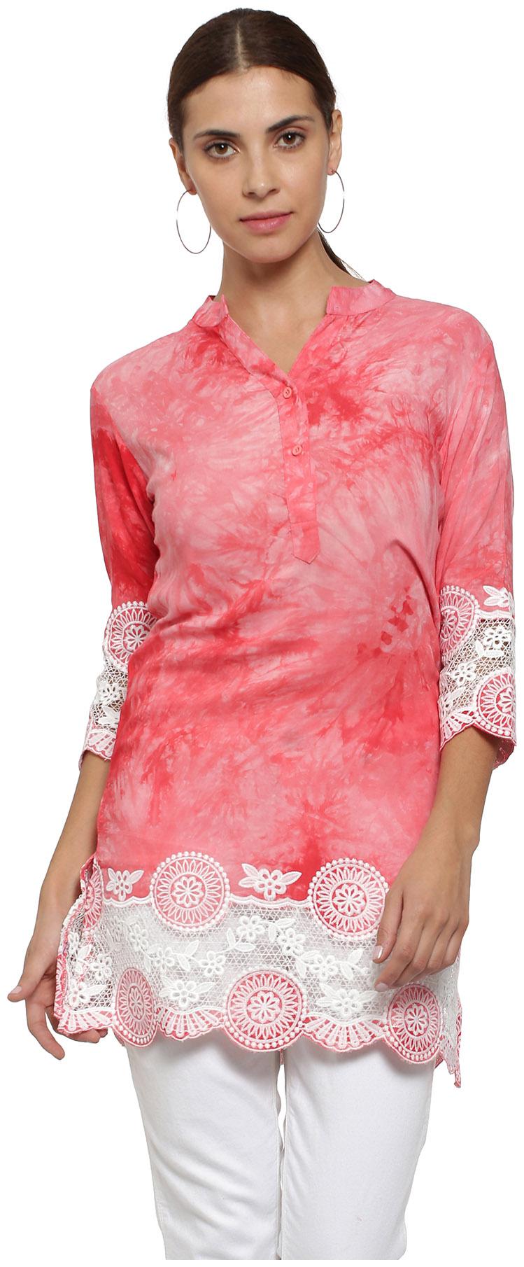 

Soch Women Red Embroidered Straight Kurti