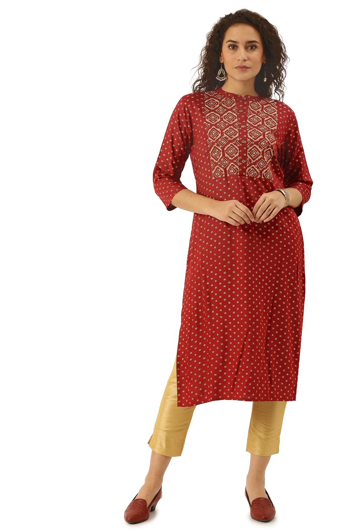 

Soch Women Maroon Embroidered Straight Kurta