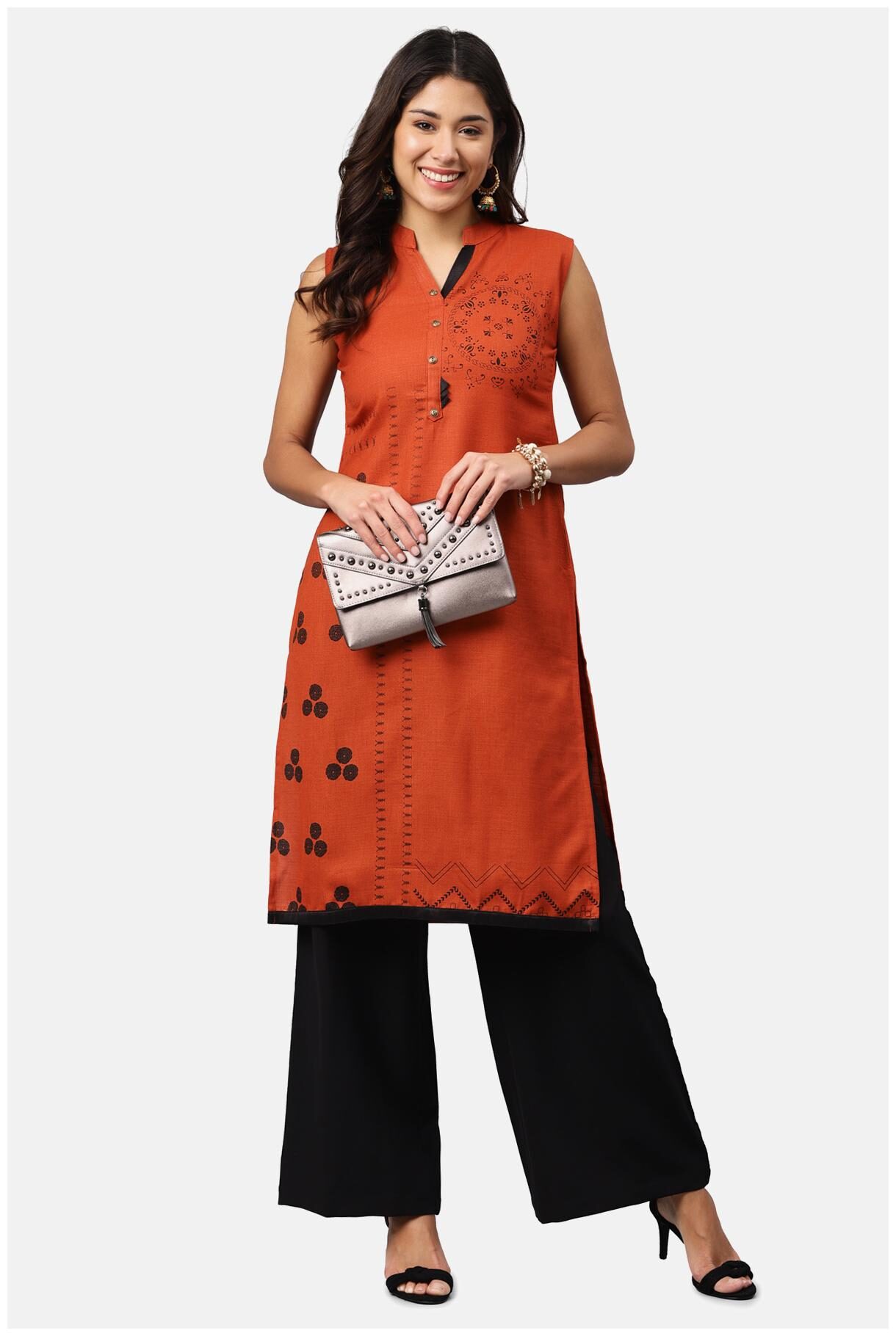 

Soch Women Red Printed Straight Kurta