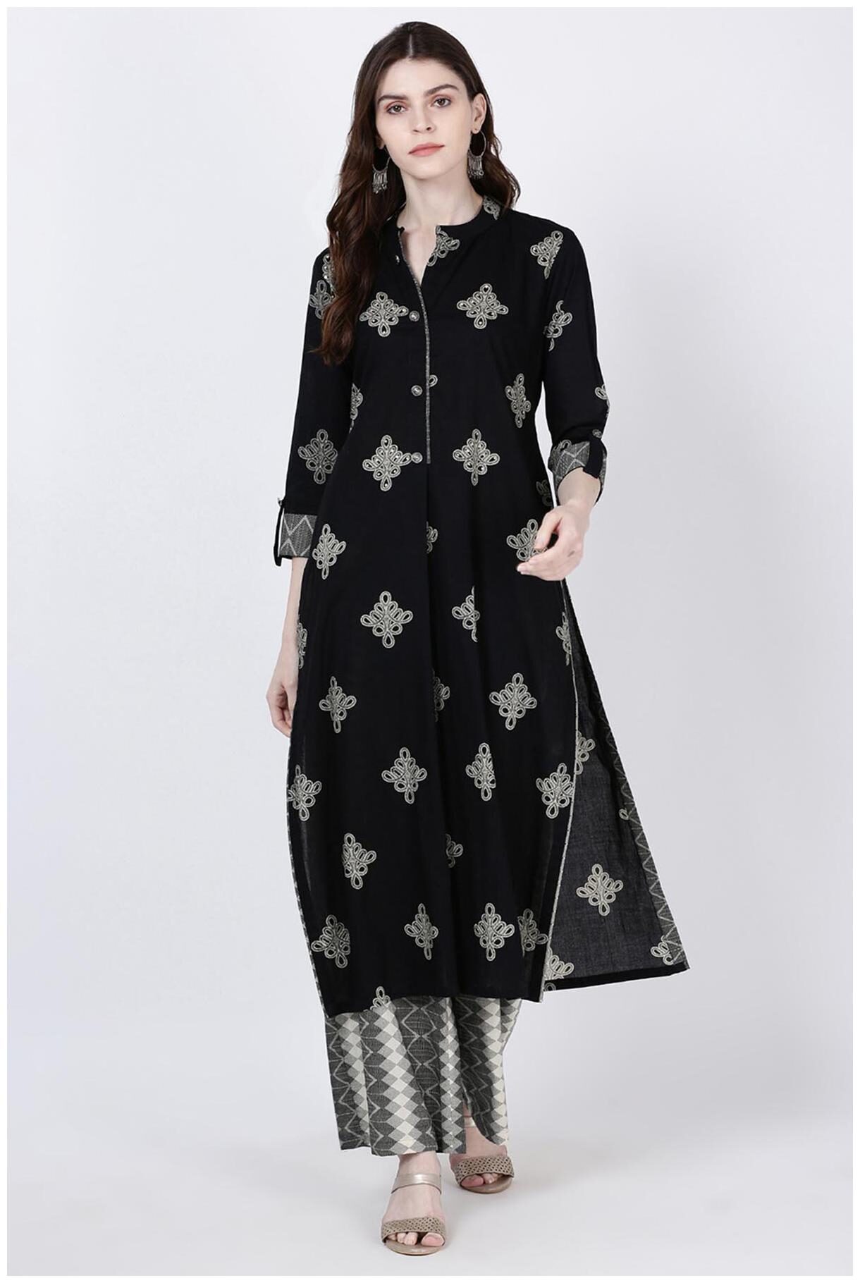 

Soch Women Black Printed Straight Kurti With Palazzo