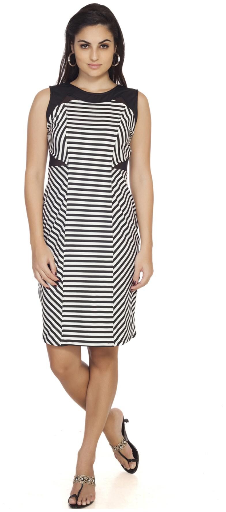 

Soie Black White Sleeveless Striped A-Line Dress