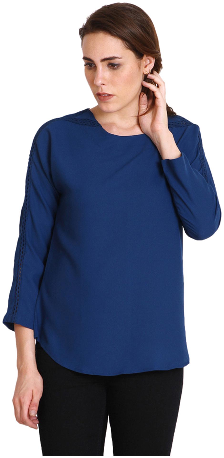 

Soie Women Solid Regular top - Blue