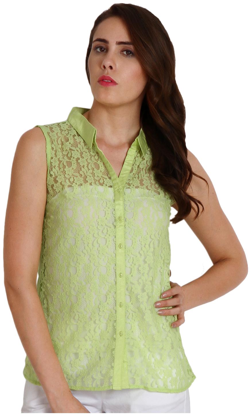 

Soie Women Solid Regular top - Green