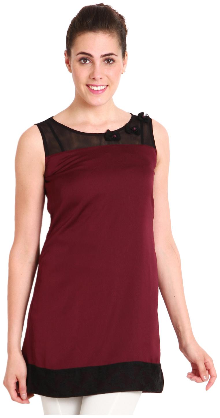 

Soie Women Solid Regular top - Maroon