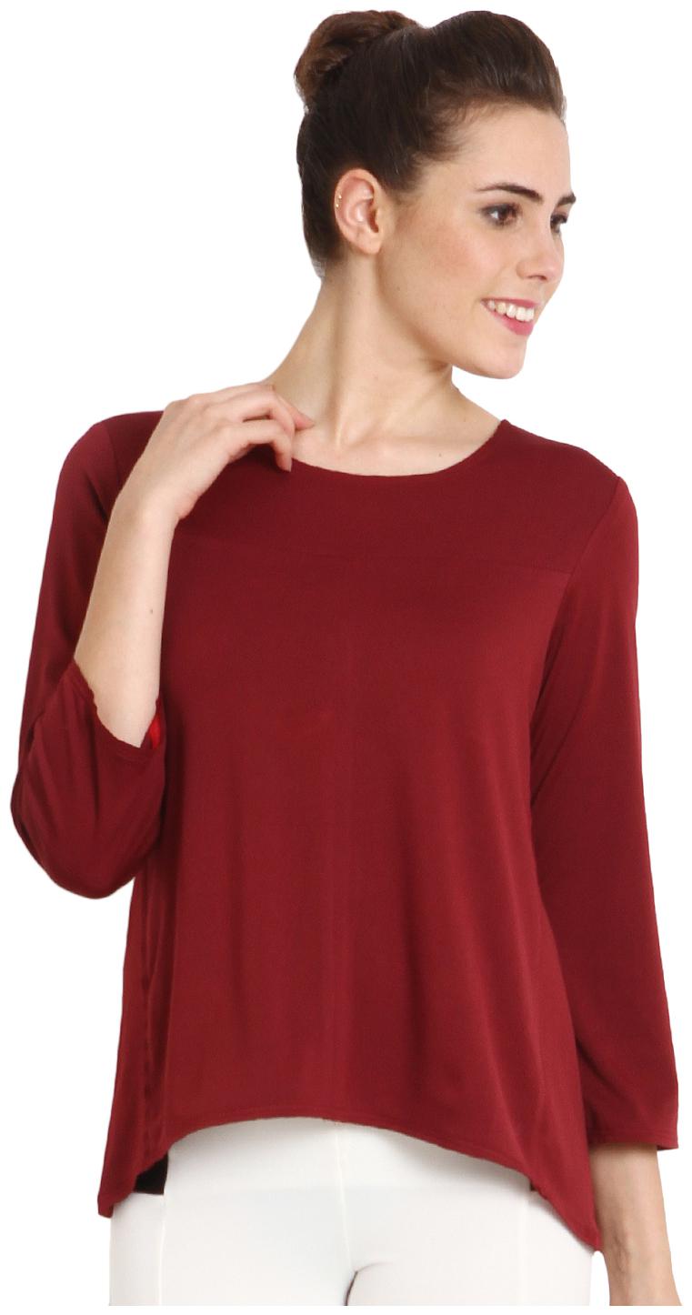 

Soie Women Solid Regular top - Red