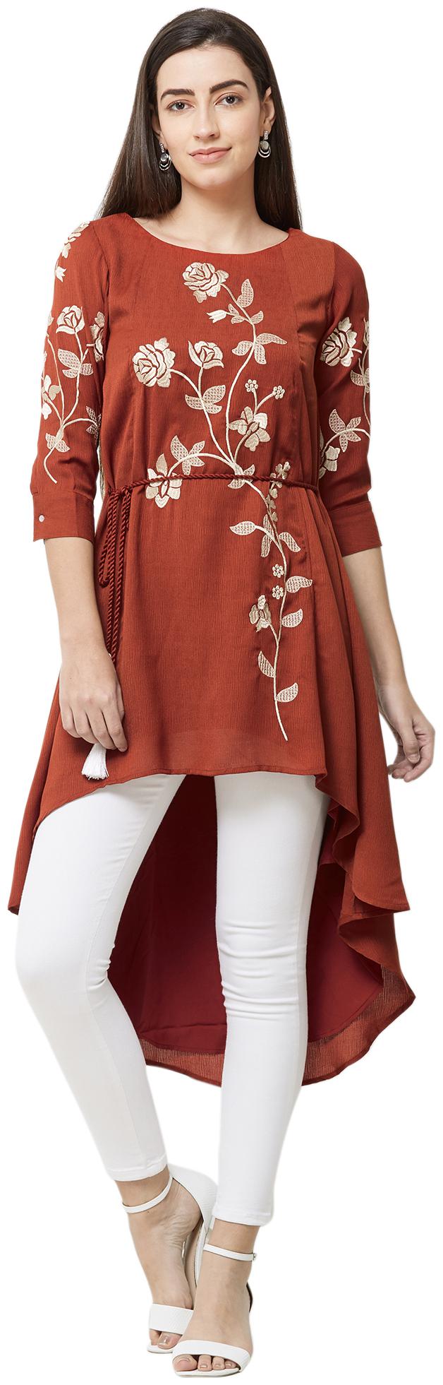 

Soie Women Embroidered Regular tunic - Red