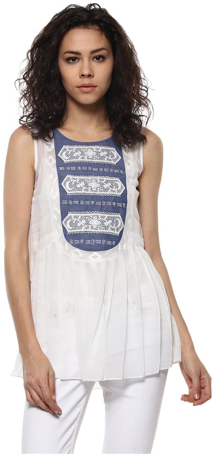 

Soie Sleeveless Top With Lace And Denim Detailing
