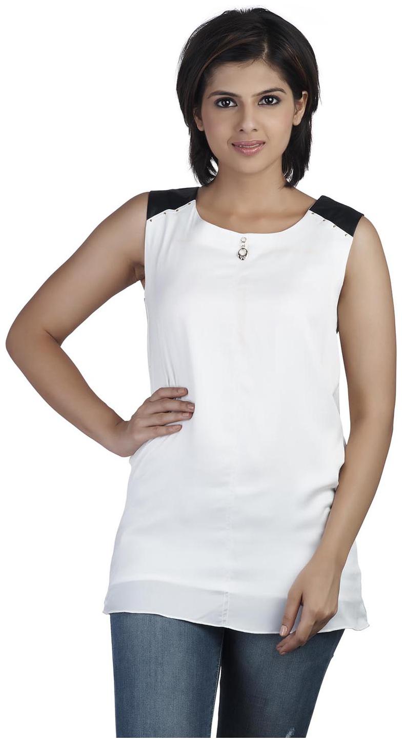 

SOIE SLEEVELESS GEORGETTE TOP WITH LEATHER SHOULDER PATCH