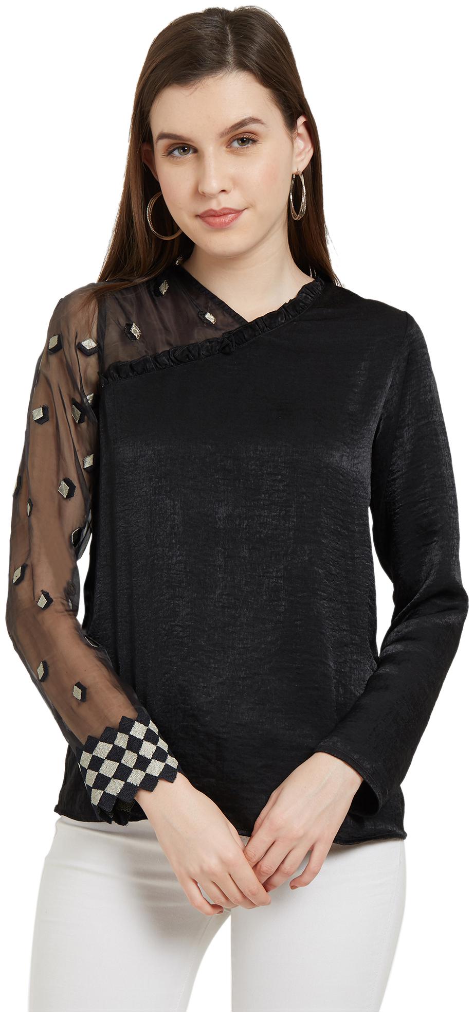 

Soie Women Solid Fusion top - Black
