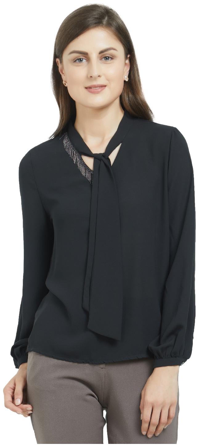 

Soie Women Solid Regular top - Black