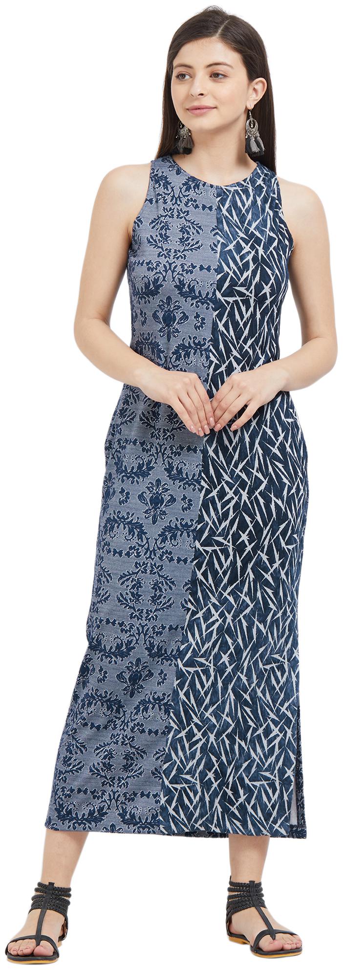 

Soie Blue Self design Sheath dress