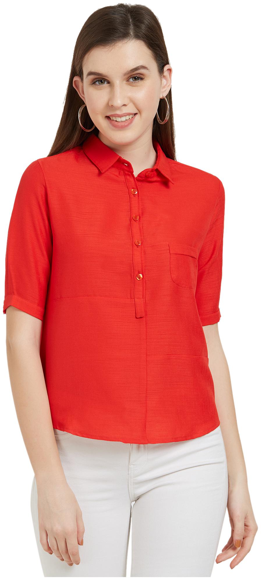 

Soie Women Solid Regular top - Red