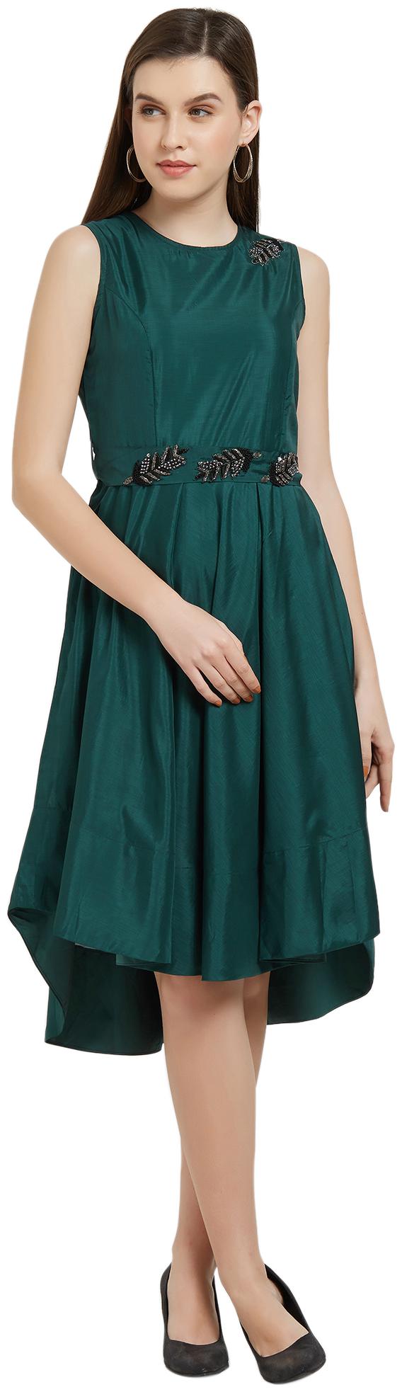 

Soie Green Solid Fit flare dress