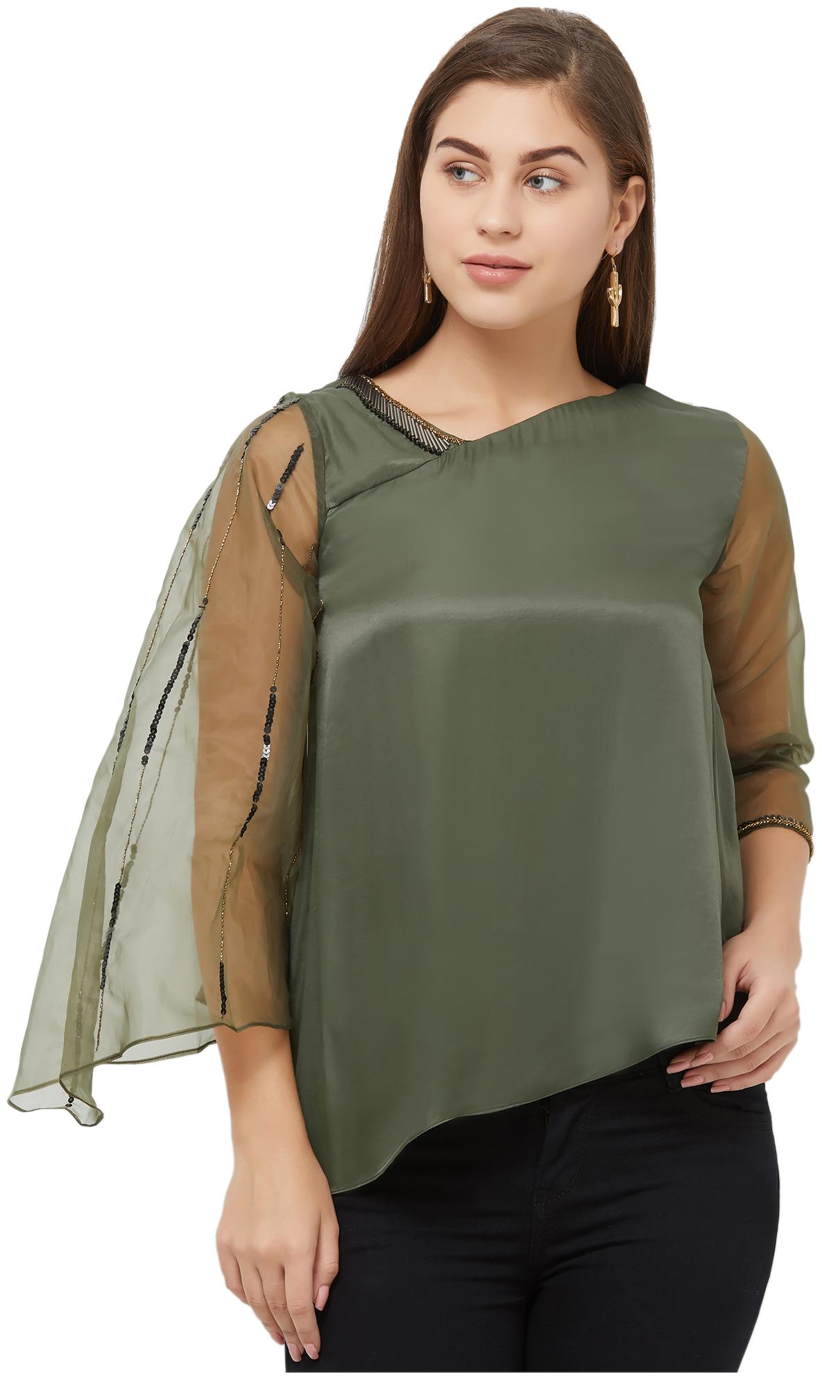 

Soie Women Solid Regular top - Green