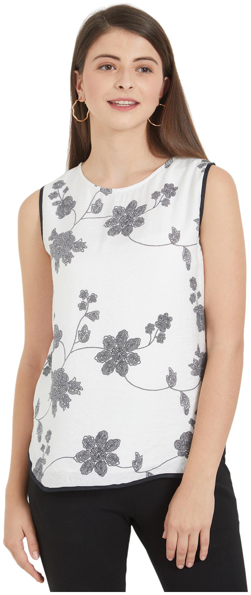

Soie Women Printed Regular top - White