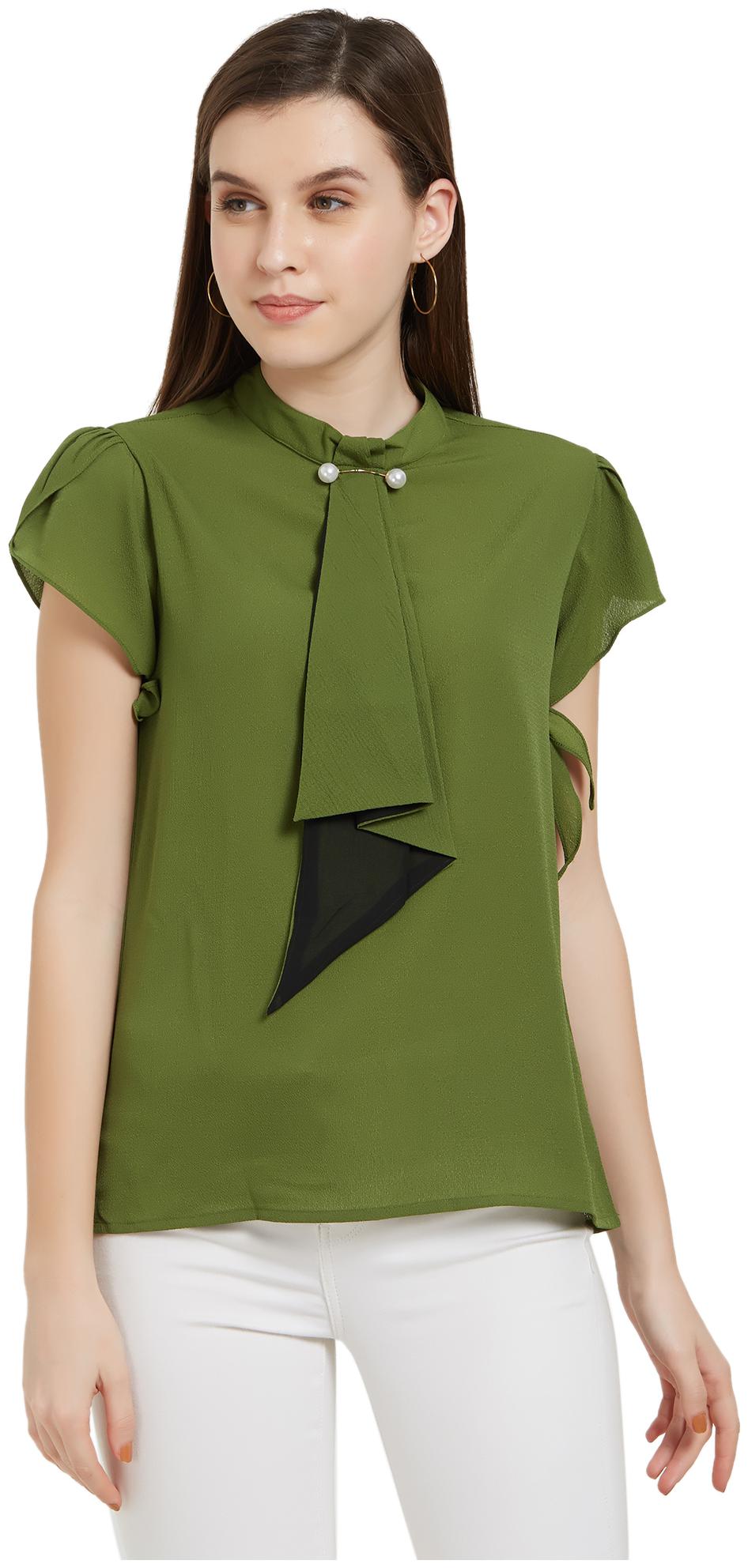 

Soie Women Self design Regular top - Green