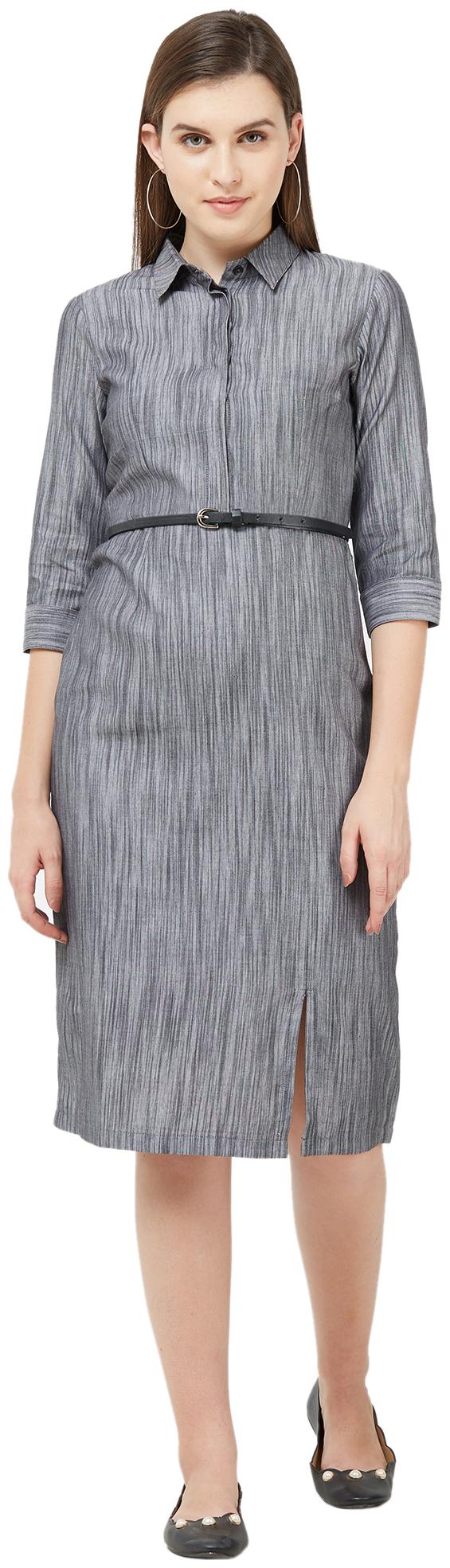 

Soie Grey Self design Sheath dress