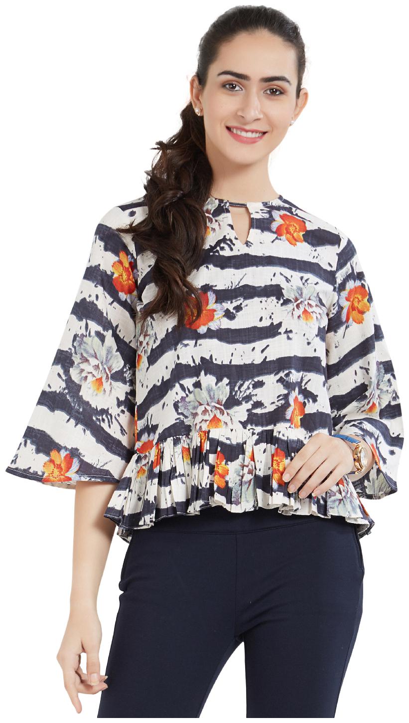 

Soie Women Floral A-line top - White