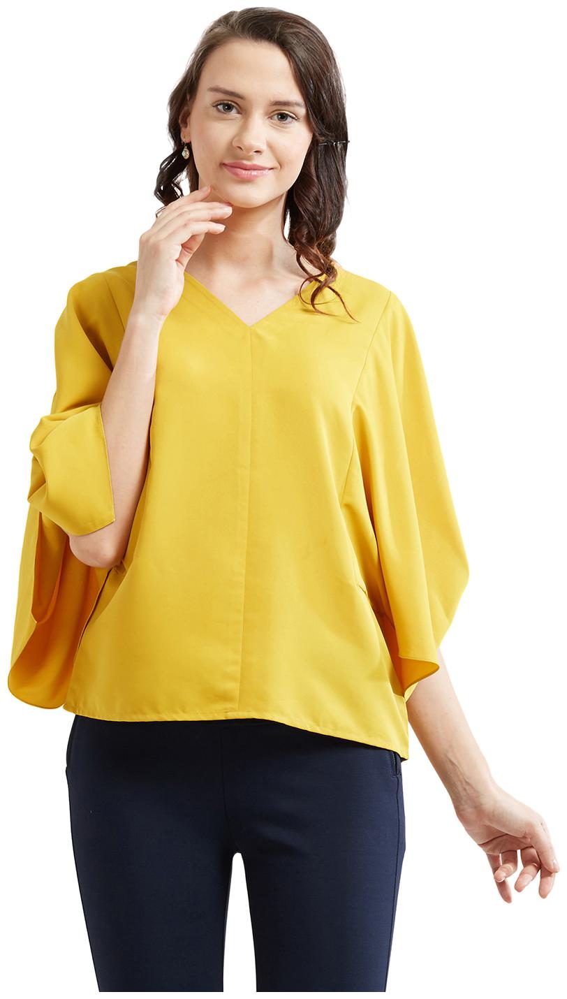 

Soie Women Solid Regular top - Yellow
