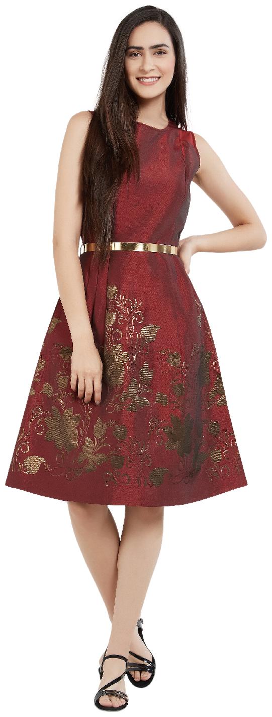 

Soie Maroon Solid A-line dress