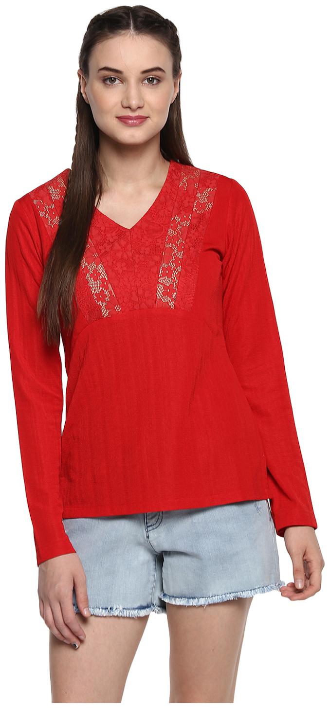 

Soie Women Solid Regular top - Red
