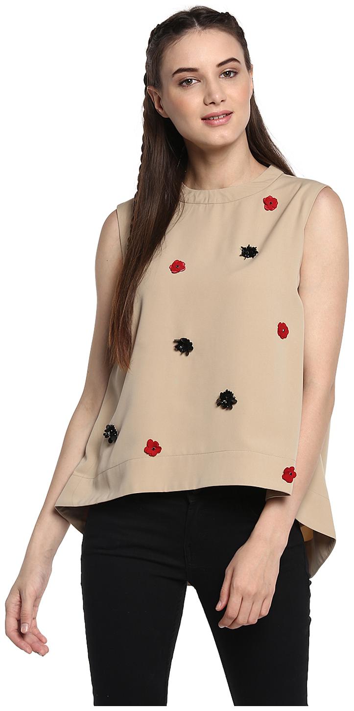 

Soie Women Floral Regular top - Beige