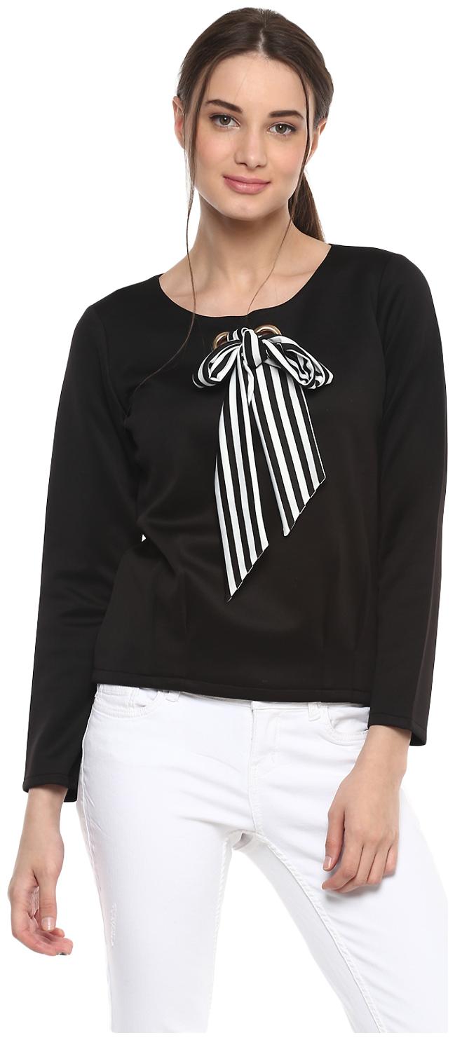 

Soie Women Solid Regular top - Black