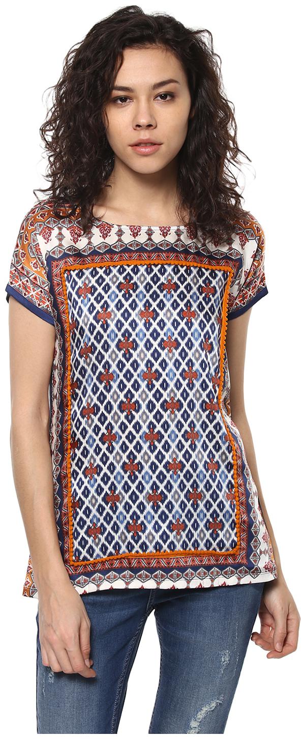 

Soie Women s Printed Extended Shoulder Top With Lace Detailing