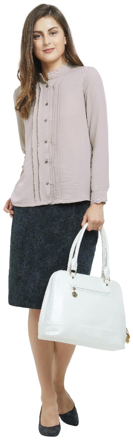 

Soie Women Solid Regular top - Beige