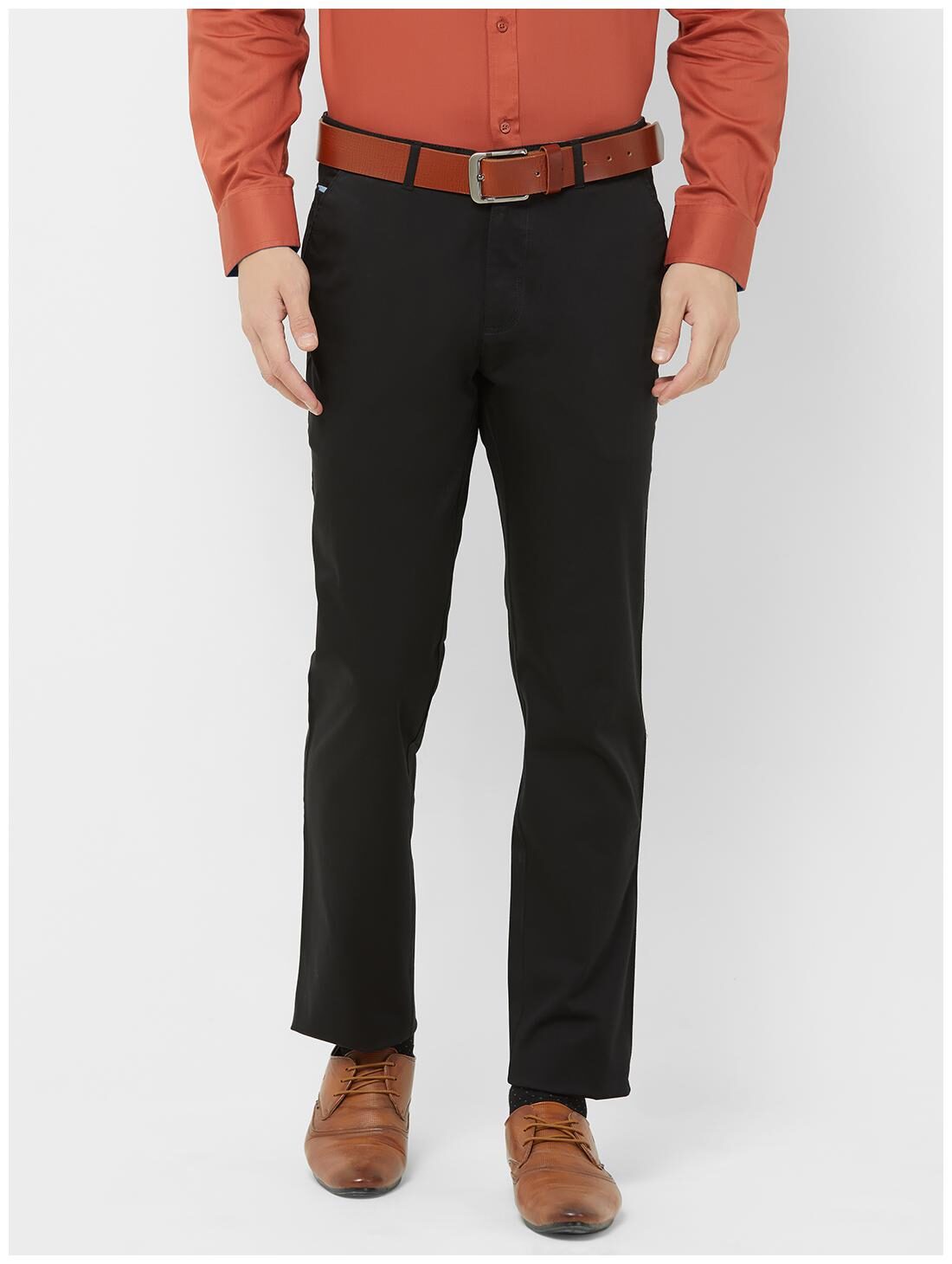 

Solemio Men Black Solid Regular fit Chinos